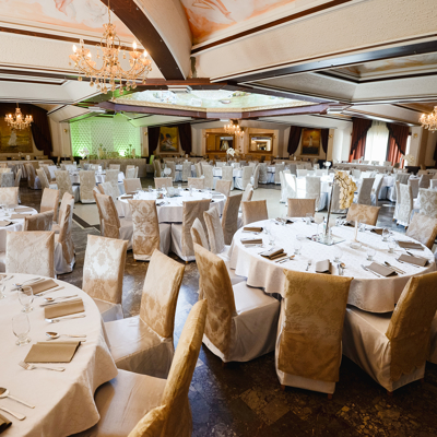 https://nopcommercewebdev.blob.core.windows.net/nop-images/0162010_banquet-halls_400.jpeg